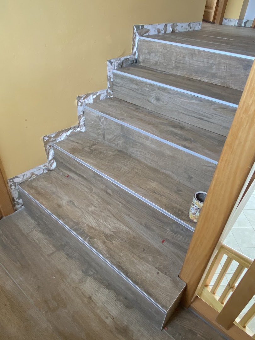 RAMUNDO CARRELAGE — Photos 1
